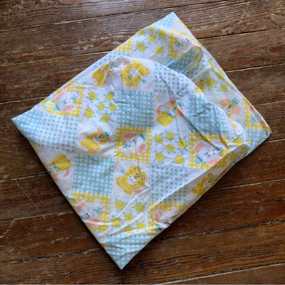 Vintage Fitted Nursery Crib Sheet Animals Bear Lion Elephant Flowers 60s 70s